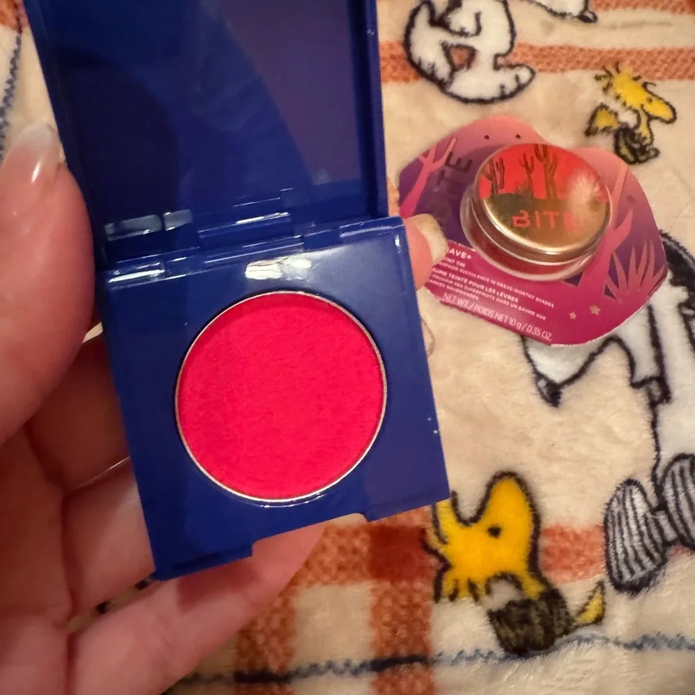 Makeup bundle